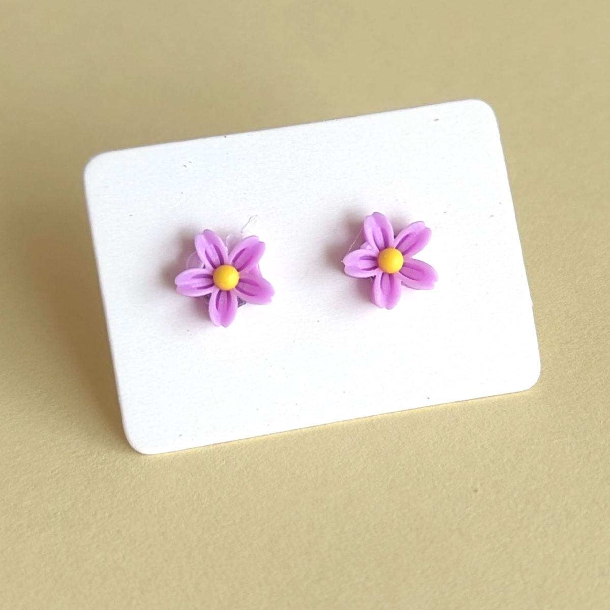 Small flower earrings