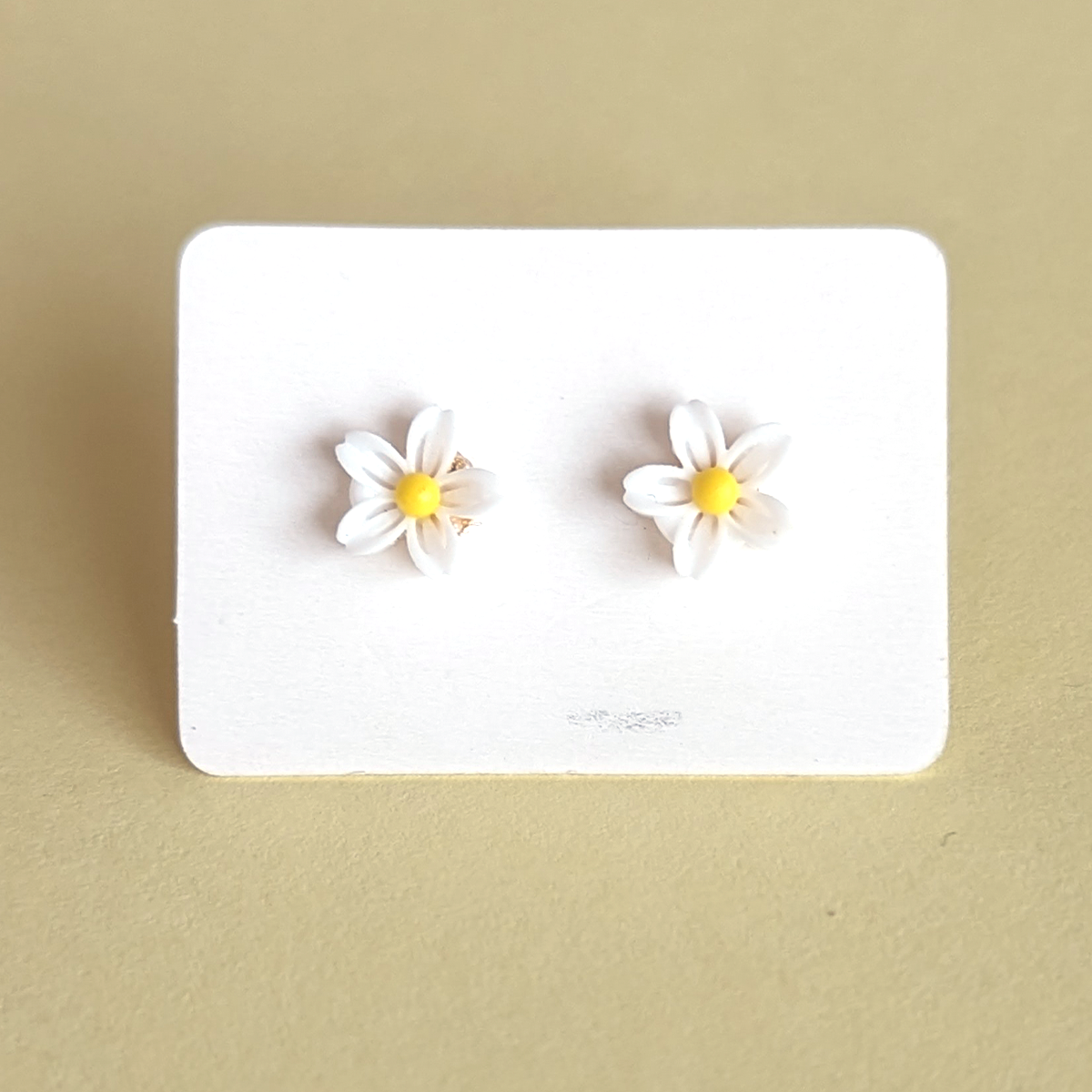 Small flower earrings